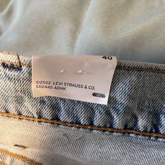 NEW Levi’s Men 511 Slim Jean Shorts 40 Light Wash Blue Distressed Stretch - Picture 13 of 16